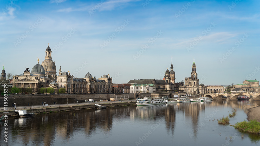Fototapeta premium Dresdener Skyline
