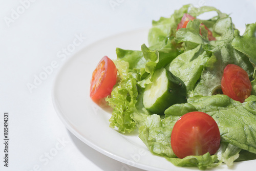 生野菜のサラダ