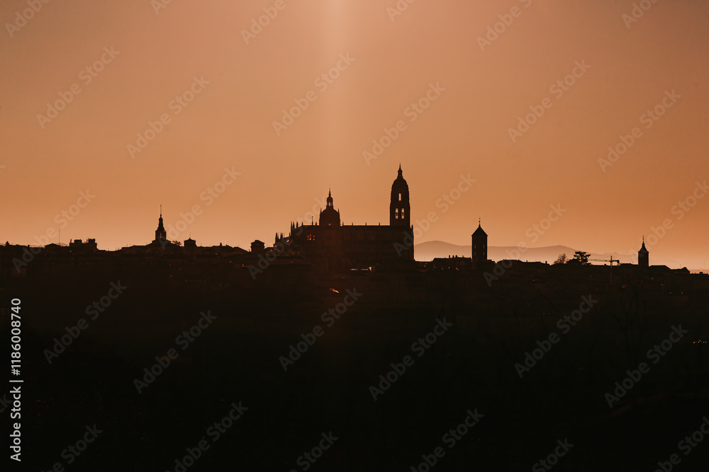 Obraz premium Segovia city skyline at sunset, Spain