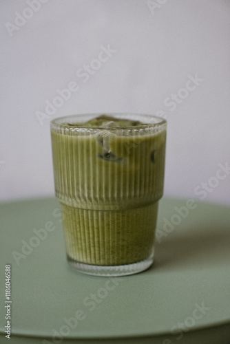 Breakfast: breakfast, morning meal, healthy breakfast, brunch, eggs, pancakes, coffee, croissant, breakfast table, morning routine.
Restaurants: restaurant, dining, food service, gourmet, fine dining,