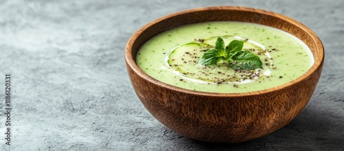Vegan cold cucumber cream s...