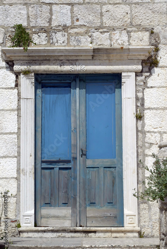 Obraz na płótnie Door on the Captain's house in Orebic, Dalmatia, peninsula Peljesac, Croatia w salonie