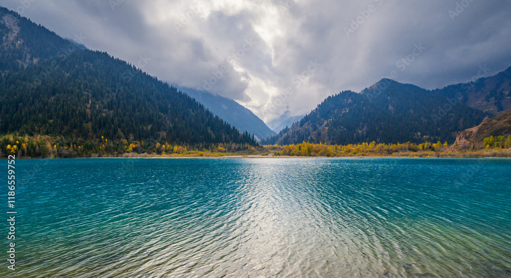 Obraz premium Issyk Lake, Kazakhstan
