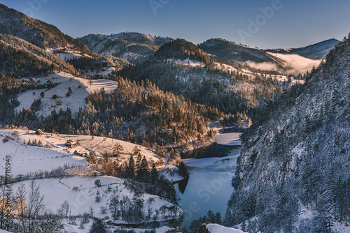 Obraz na płótnie Rural Winter Landscape of Zaovine Lake in Serbia w salonie