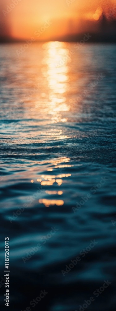 Tranquil Sunset on Calm Waters Tranquil Sunset on Calm Waters