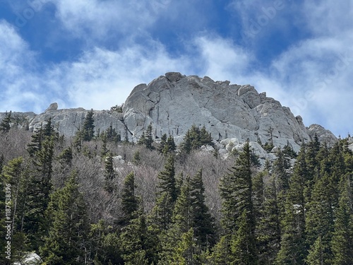 Rocky karst peak Balinovac, 1602 m - Northern Velebit National Park, Croatia (Stjenoviti krški vrh Balinovac, 1602 mnv. - Nacionalni park Sjeverni Velebit, Hrvatska) photo