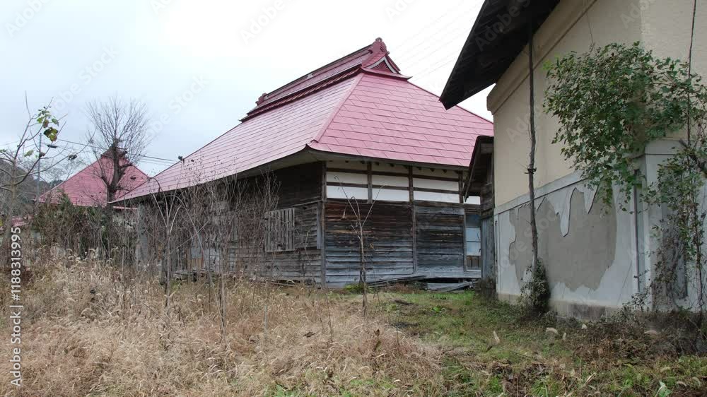 蔵と赤屋根 蔵と赤屋根