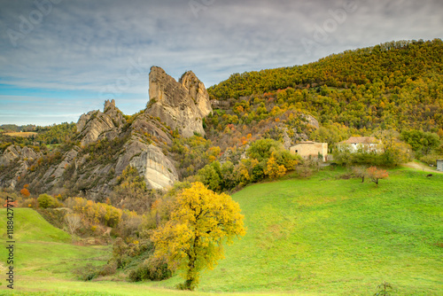 Foliage autunnale appennino, parco Rocca Malatina