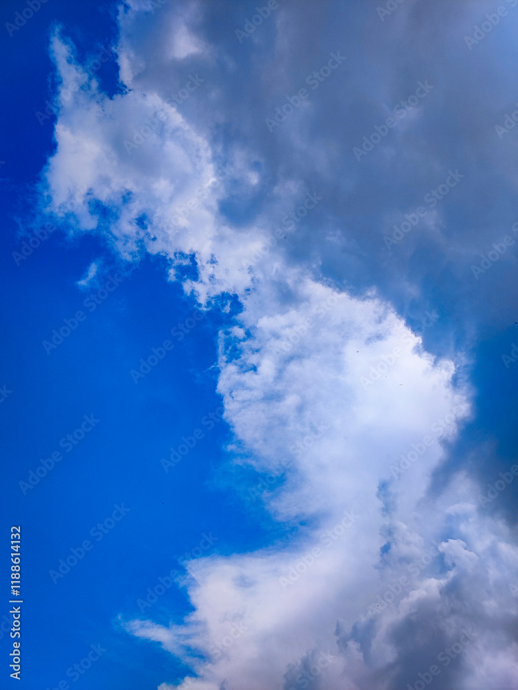 Obraz premium blue sky with clouds
