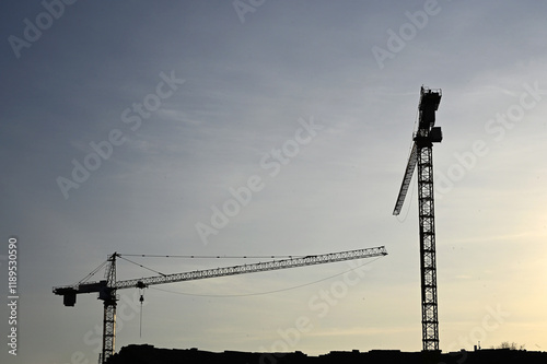 Wallpaper Mural tower crane installed on building construction Torontodigital.ca