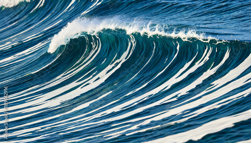 Vagues puissantes de l'océan