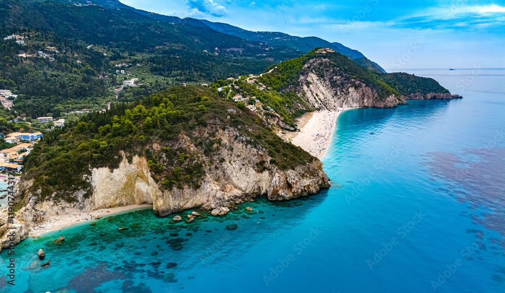 Obraz premium Agios Nikitas Beach and Milos Hidden Beach, on the coast of Lefkada, in the Ionian Islands of Greece