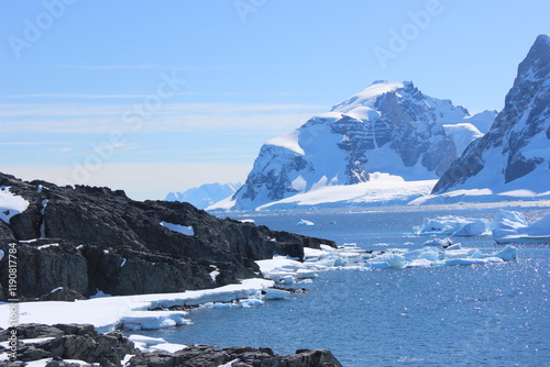 Wallpaper Mural Antarctica seascape Torontodigital.ca