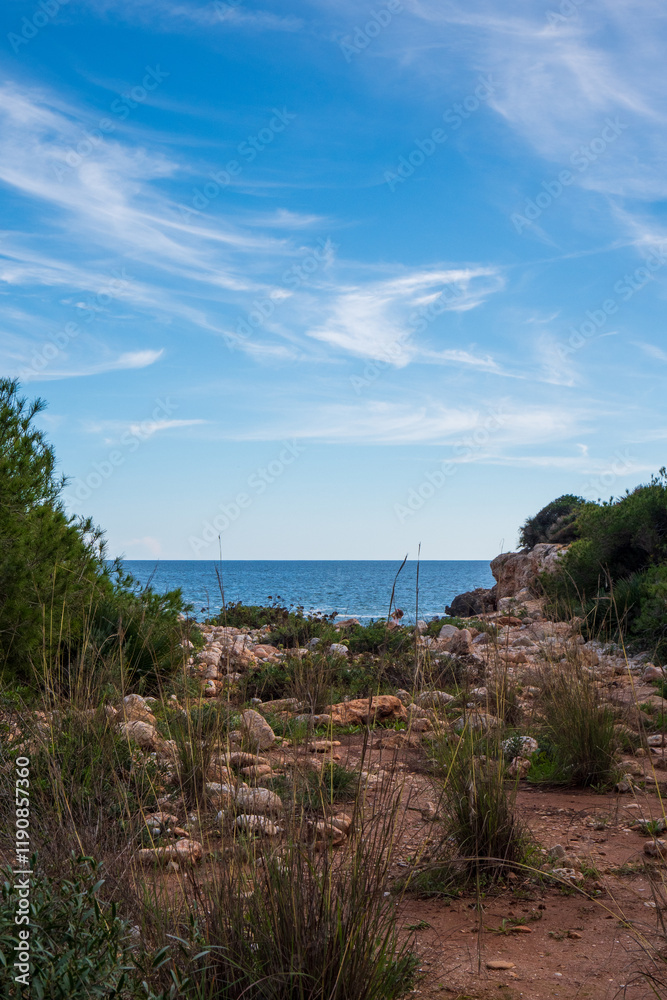 Badebucht Cala Mundina im Naturpark Serra d'Irta bei Alcossebre, Provinz Castellón, Autonome Gemeinschaft Valencia, Spanien Badebucht Cala Mundina im Naturpark Serra d'Irta bei Alcossebre, Provinz Castellón, Autonome Gemeinschaft Valencia, Spanien
