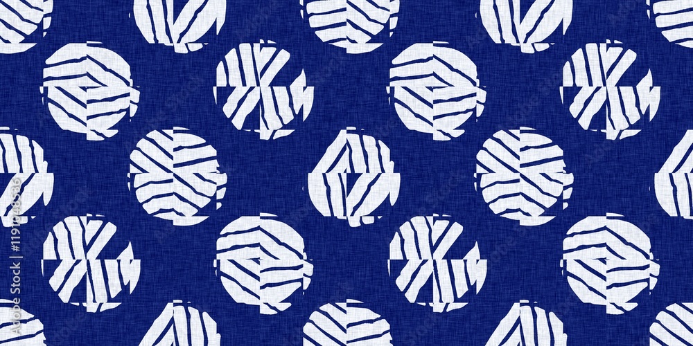 Japanese indigo geometric seamless border. Irregular washed batik hand drawn textile for blue white banner.