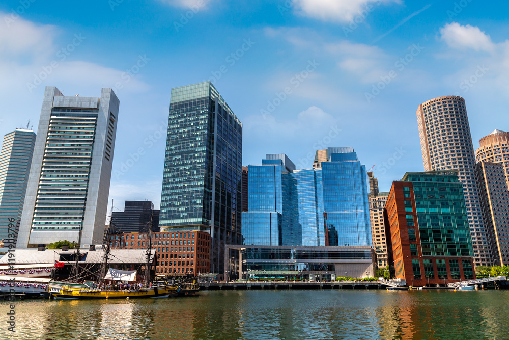Fototapeta premium Panoramic view of Boston