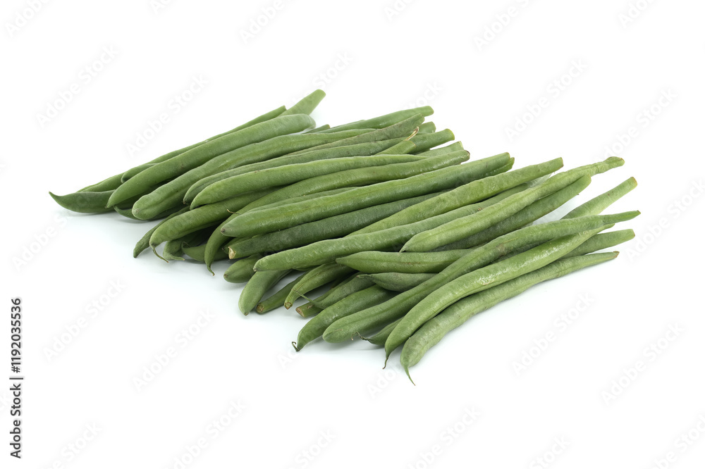 Fototapeta premium Fresh green beans isolated on white background forming a healthy pile