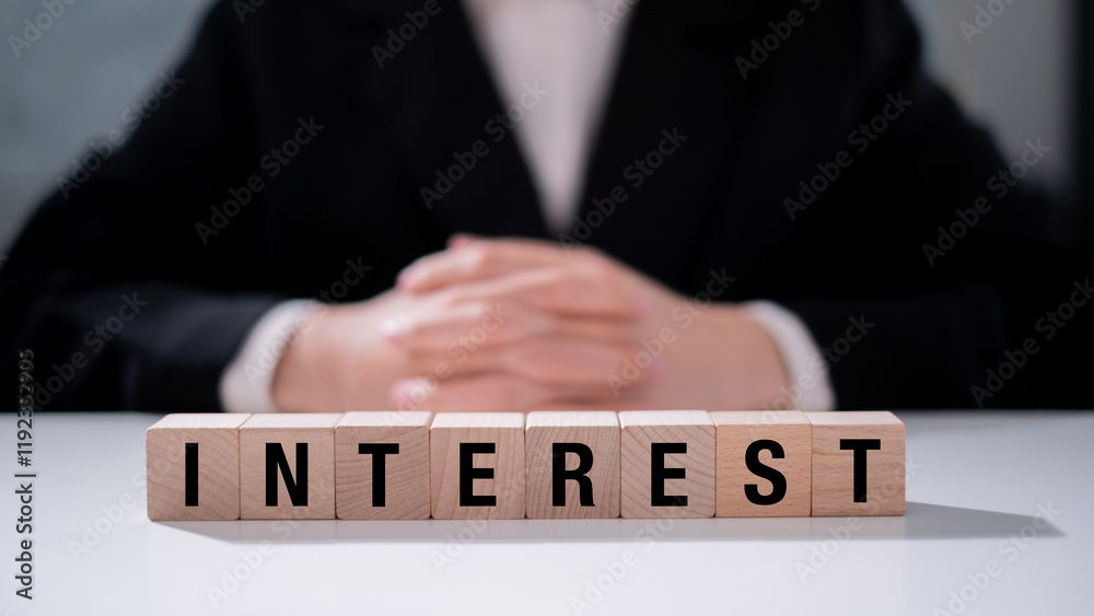 Obraz premium Interest rate on wooden block in business financial debt risk investment economy