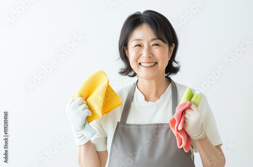 掃除のイメージ / 家政婦・家事代行・掃除代行の女性 photo