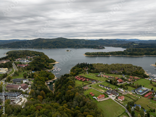 Fototapeta Naklejka Na Ścianę i Meble -  View from a drone of Lake Solina and the surrounding area