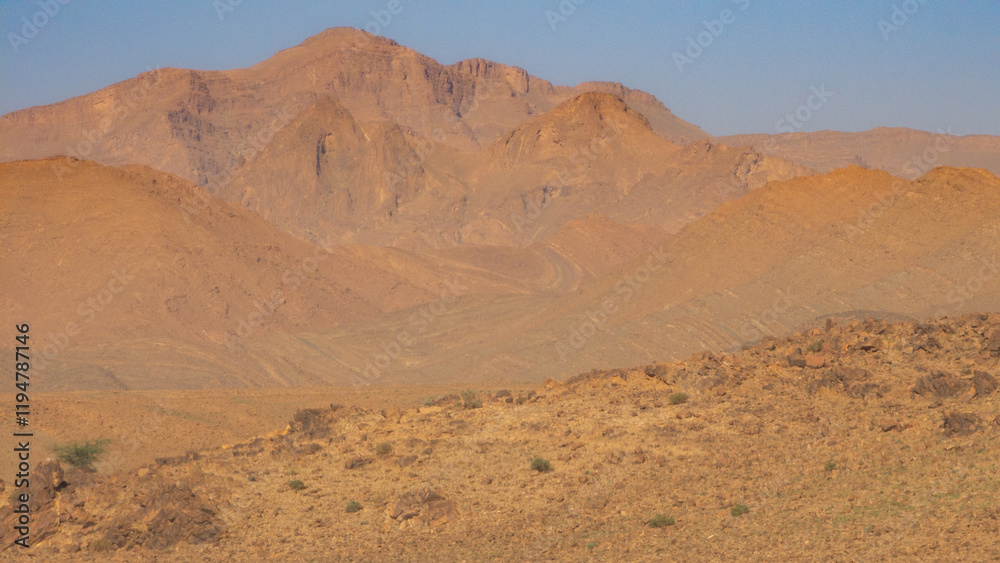 Naklejka premium Arid landscape of the Sahara desert in eastern Morocco