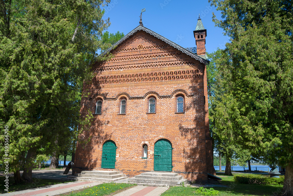 Naklejka premium Chamber of the Palace of the Uglich specific princes on the territory of the Kremlin. Yaroslavl region, Russia