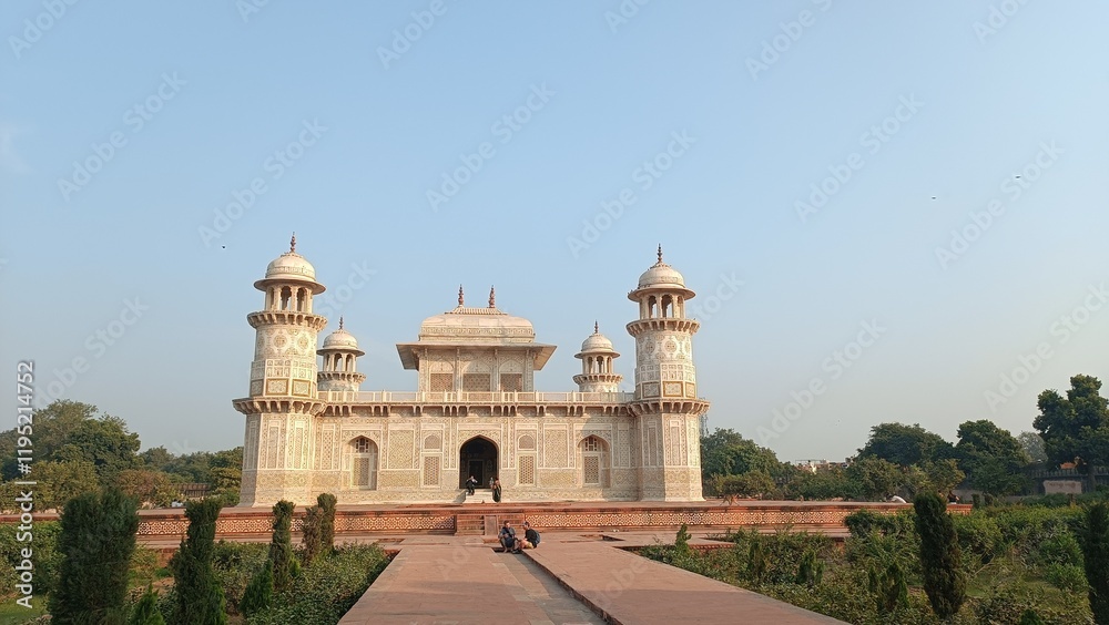 Obraz premium Agra, India, 24 November 2024: Itmad-ud-Daula as known as Baby Taj is a white marble mausoleum built during Mughal empire in Agra, India