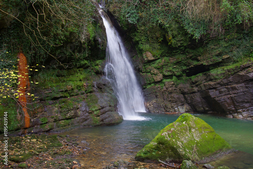 The Carpinone waterfalls, a destination for those who love contact with nature, are located in Molise in the province of Isernia