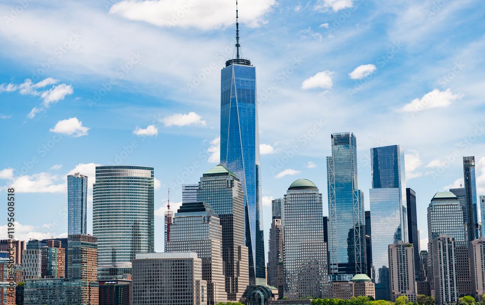 Obraz premium View of Manhattan from hudson river, New York City. USA, NYC NY , Manhattan. Lower Manhattan skyline. New York, United States. New York city skyline in Midtown Manhattan.