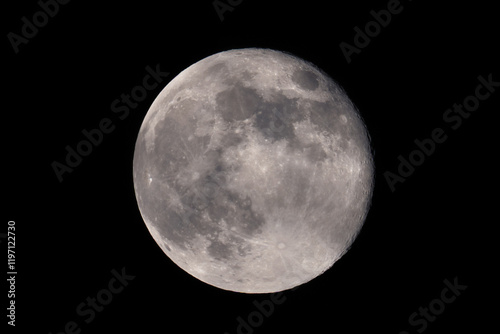 Vollmond in der Nacht