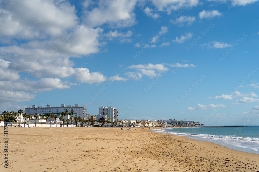 Promenade am Strand von Rota, Stadt im Südwesten, Spanien, Andalusien in der Provinz Cádiz / Costa de la Luz / Promenade am Strand von Rota, Stadt im Südwesten, Spanien, Andalusien in der Provinz Cádiz / Costa de la Luz /