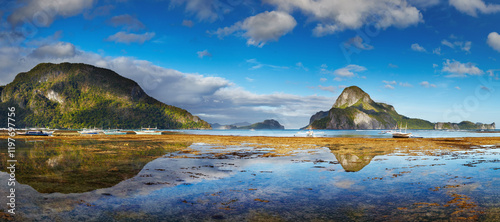 El Nido bay, Philippines photo