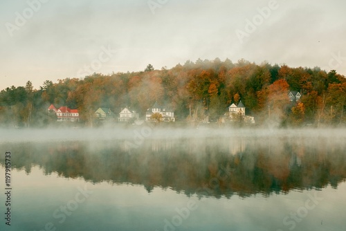 Obraz na płótnie Morning fog and autumn color on Saranac Lake in the Adirondack Mountains, New York w salonie