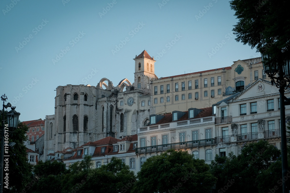 Fototapeta premium iglesia en lo alto