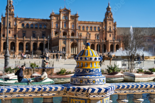 Pavillon auf der Plaza de España im Parque de María Luisa, Sevilla, Spanien, Andalusien