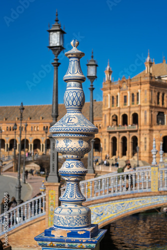 Pavillon auf der Plaza de España im Parque de María Luisa, Sevilla, Spanien, Andalusien