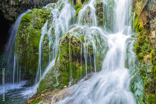 Paseo del Molinar Path, Molinar River Waterfall, Tobera, Montes Obarenes-San Zadornil Natural Park, Las Merindades, Burgos, Castilla y León, Spain, Europe