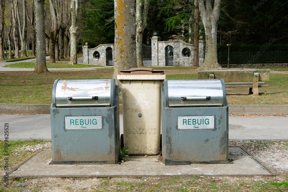 bin, garbage, trash, recycle, waste, recycling, container, can, green, plastic, environment, rubbish, box, ecology, street, litter, dumpster, park, clean, dustbin, refuse, pollution, bins, disposal, d bin, garbage, trash, recycle, waste, recycling, container, can, green, plastic, environment, rubbish, box, ecology, street, litter, dumpster, park, clean, dustbin, refuse, pollution, bins, disposal, d