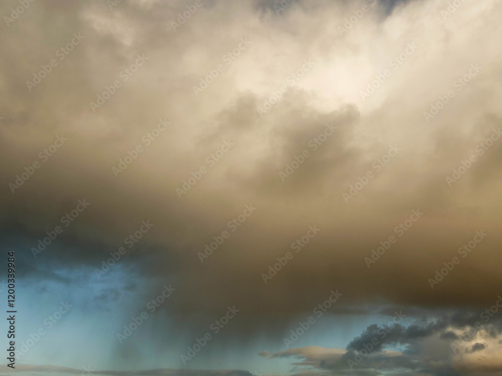 Obraz premium Rainy cloud with rainbow. Nature abstract background.