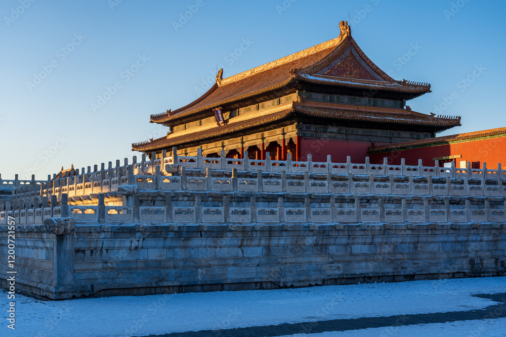 Fototapeta premium Hall of Preserving Harmony under sunset