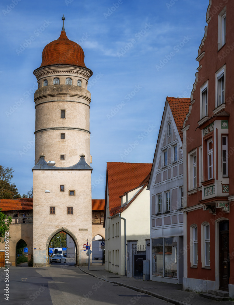 City gate of Noerdlingen called Loepsinger Tor