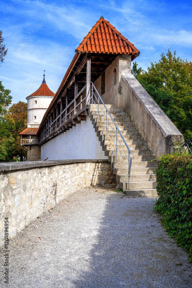 Historic city wall of Noerdlingen