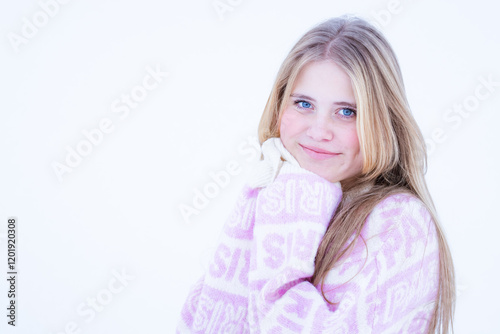 Junge blonde Frau