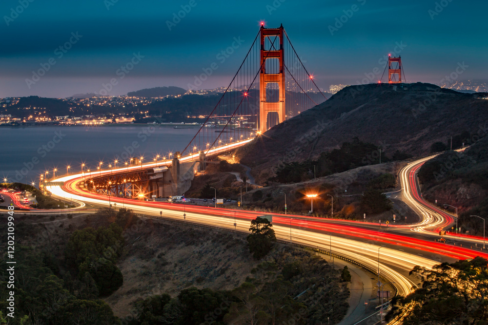 golden gate bridge at night