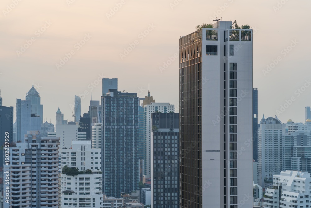 Urban skyline at sunset with modern buildings and vibrant city lights in a bustling metropolis Urban skyline at sunset with modern buildings and vibrant city lights in a bustling metropolis