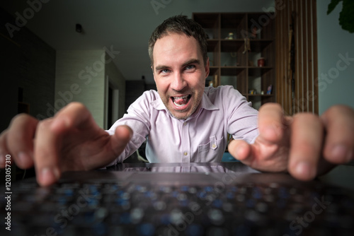 Slika na platnu the nerd looks at the monitor screen picking his teeth with his finger
