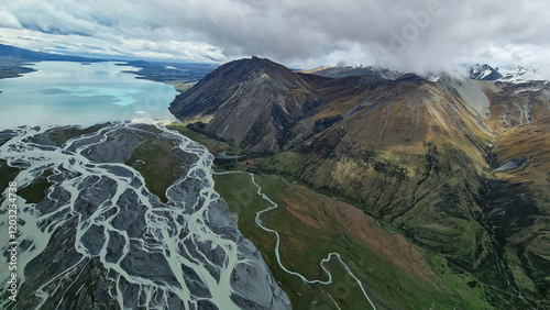 Exploring Tekapo and Pukaki’s Turquoise Waters and Mountain Views