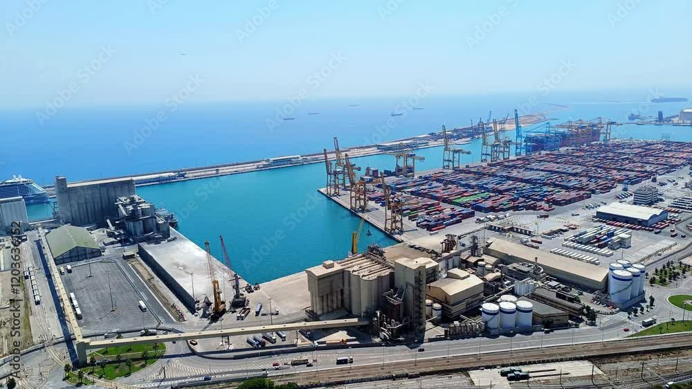 Barcelona sea port as viewed from Montjuïc Castle Barcelona sea port as viewed from Montjuïc Castle