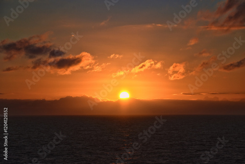 Obraz na płótnie Nordic Ocean Sunrise of the coast of Norway from boat, Summer 2024, Scandinavia, Europe.
w salonie