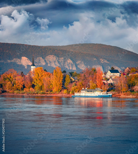 Obraz na płótnie Dramatic evening view of Danube river. Incredible autumn cityscape of Esztergom town, Komarom-Esztergom County. Spectacular outdoor scene of Hungary, Europe. Traveling concept background. w salonie